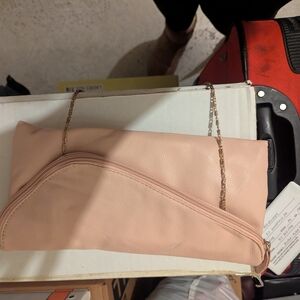 Chic Blush Pink Chain-Handle Women's Clutch